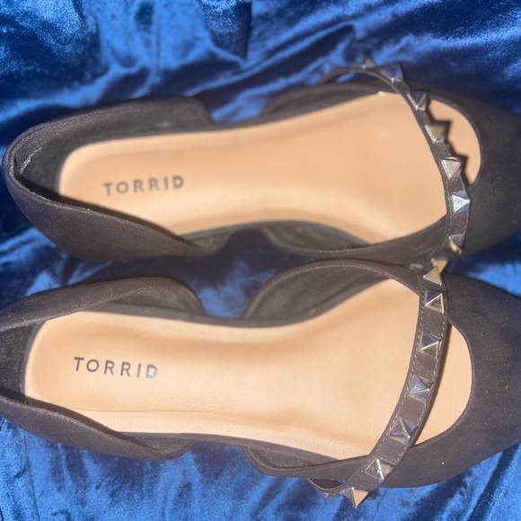 Black Torrid Pointed toe flat - Size 11.5w - Picture 1 of 4
